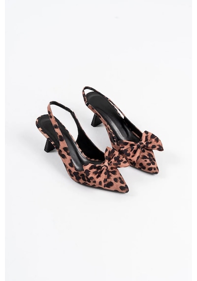 Trendella Leopar Fiyonklu Kitten Topuklu Slingback Kadın Ayakkabı Tr08ms24d Siyah