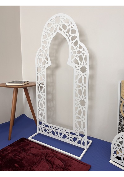 Ayaklı Metal Mihrab İslami Motifli Namaz Köşesi Mescit Dekorasyon