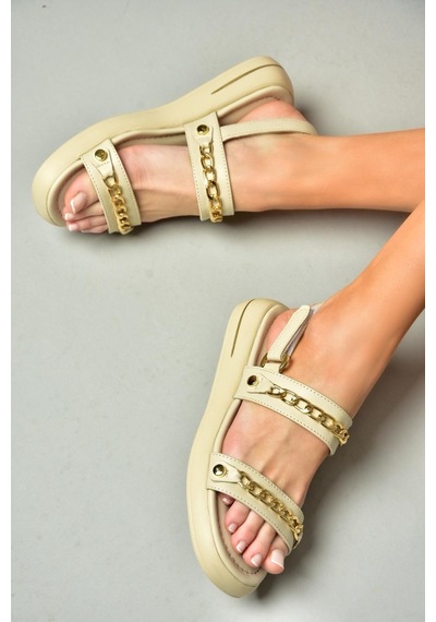 Fox Shoes S518105609 Bej Gold Zincir Detaylı Kadın Sandalet Bej