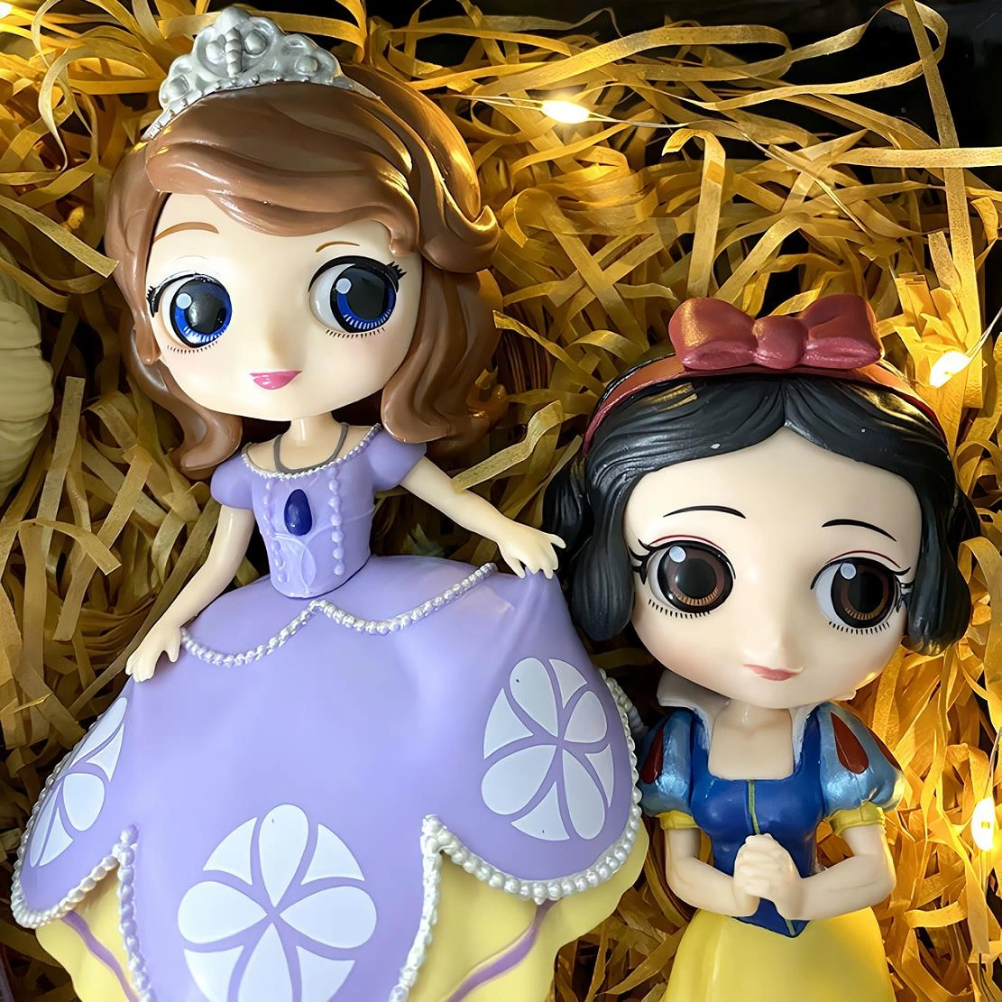 Prenses Sofia Anime Karakter Figür Oyuncak Dekoratif Koleksiyonluk Biblo Bebek 15 Cm Genç Odası Süsü Prenses