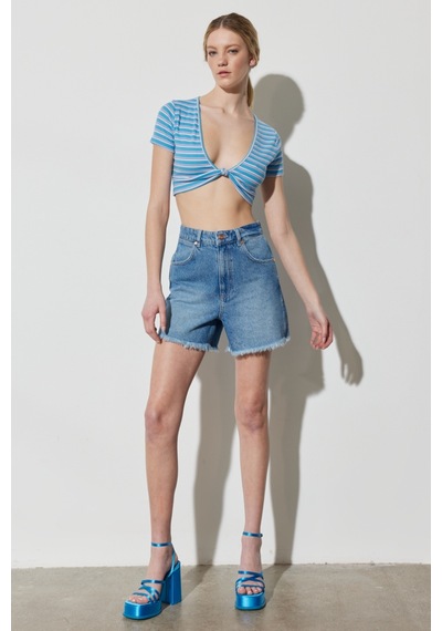 Wrangler Regular Fit Normal Kesim V Yaka Çizgili Crop Bluz W231671400