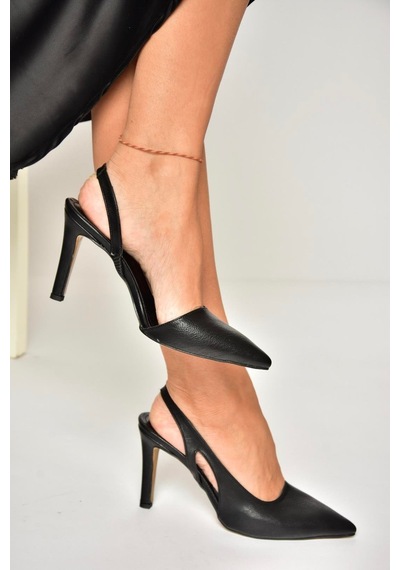 Fox Shoes U404589409 Siyah İnce Topuklu Kadın Ayakkabı Siyah