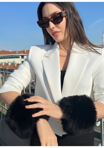 Mollycrush Kadın Siyah Kürk Kol Manşeti Kışlık Trend Aksesuar Siyah