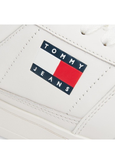 Tommy Hilfiger Erkek Rahat Düz Taban Nefes Alabilir Üst Yüzeyli Deri Beyaz Sneaker Em0em01574-ybl-12285 Beyaz Tommy Hilfiger Erkek Rahat Düz Taban Nefes Alabilir Üst Yüzeyli Deri Beyaz Sneaker Em0em01574-ybl-12285 Beyaz