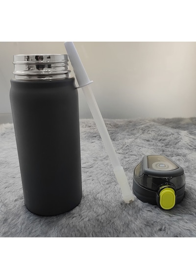 304 L Çelik Siyah 600 ML Askılı ve Pipetli Matara Suluk Cin411sy 304 L Çelik Siyah 600 ML Askılı ve Pipetli Matara Suluk Cin411sy