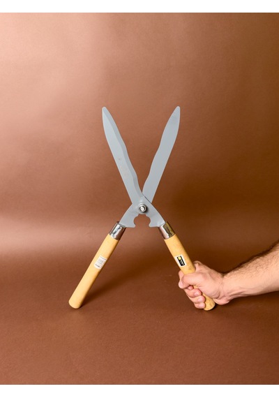 Çit Budama Makası 50 Cm Ahşap Saplı, Dalgalı Bıçaklı