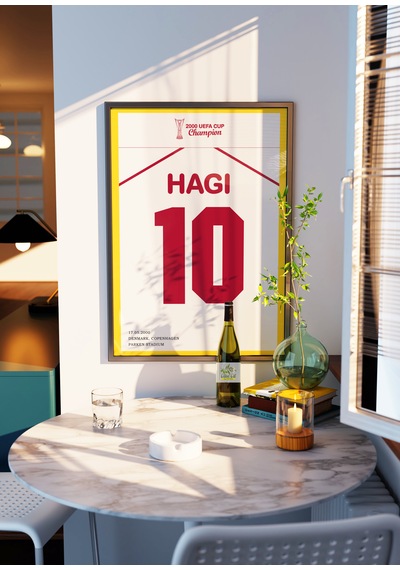 Gheorge Hagi 10 Forma Tasarımlı Poster Tablo Siyah Çerçeveli