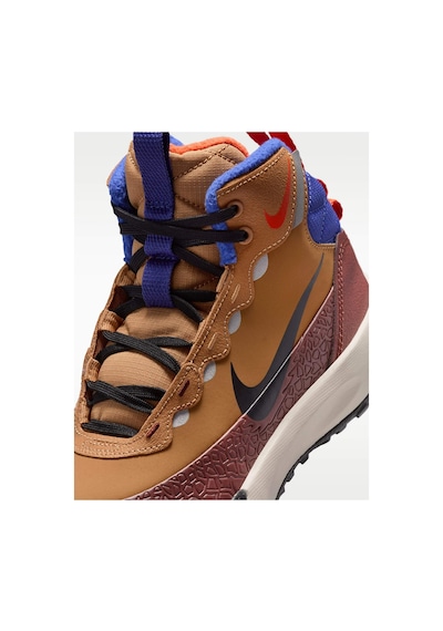 Nike Terrascout Older Kids' Boots With Reflective Design Accents Dar Kalıptır 1 Beden Büyük Alınız Bej