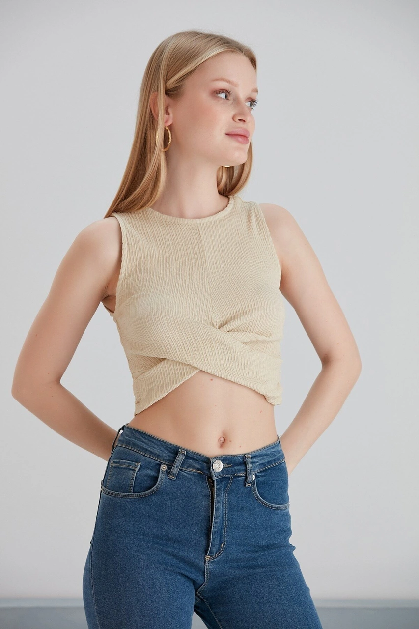 Mamayaga Kadın Önü Düğüm Model Kolsuz Spor Şık Curve Croptop Bluz Krem