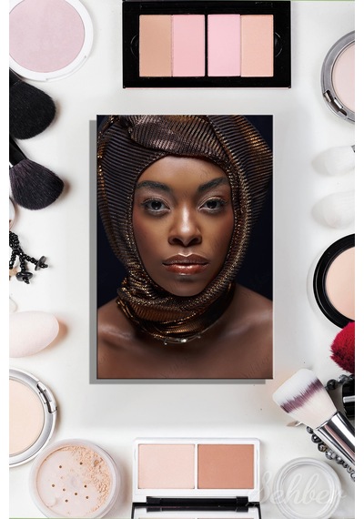 Dikey Kanvas Tablo Tekli Kuaför Güzellik Salonu Makyaj Başı Sarılı Şık Afro-amerikalı Model 2839