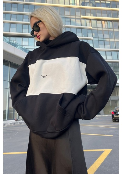Siyah Renk Bloklu Şardonlu Sweatshirt Mg1544
