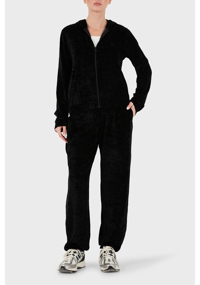 Emporio Armani Regular Fit Kapüşonlu Logolu Kadife Dokulu Eşofman Takımı Kadın Eşofman Takımı Ew004748 Af26228 Uc001 Siyah Emporio Armani Regular Fit Kapüşonlu Logolu Kadife Dokulu Eşofman Takımı Kadın Eşofman Takımı Ew004748 Af26228 Uc001 Siyah