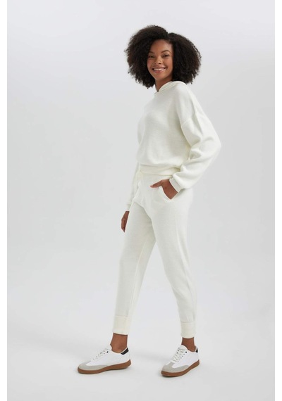 Defacto Jogger Triko Pantolon Cepli Basic Düz Beli Lastik Bağcıklı R1701AZ23AUER98 Bej Defacto Jogger Triko Pantolon Cepli Basic Düz Beli Lastik Bağcıklı R1701AZ23AUER98 Bej