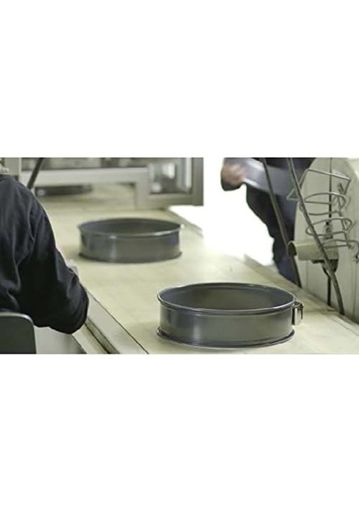 Bake & Kelepçeli Kapaklı Yuvarlak Kek Kalıbı 26 Cm