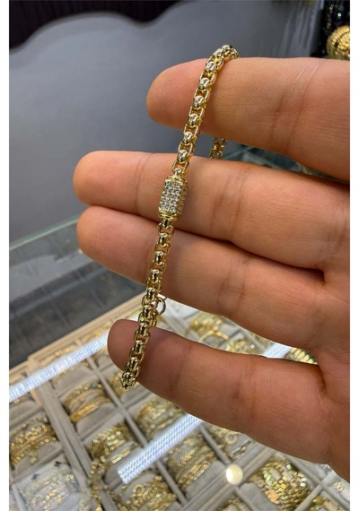 Taşlı Kare Bileklik Gold Renk Altın