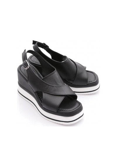 Dgn 722-24170 Kadin Mega Kalin Taban Sandalet Siyah