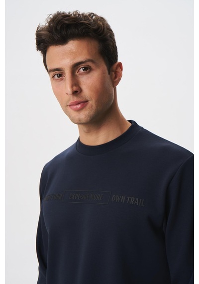 AR-MA Arma Erkek Slim Fit Su Geçirmeyen Scuba Kumaş İnterlok Bisiklet Yaka Sweatshirt K28124988801 c AR-MA Arma Erkek Slim Fit Su Geçirmeyen Scuba Kumaş İnterlok Bisiklet Yaka Sweatshirt K28124988801 c