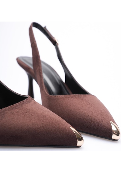 Esatsani Kahverengi Süet Arka Açık Sivri Burun Gold Burunluk Detaylı 9 Cm Topuk Sret Stiletto Kadın Ayakkabı Kahverengi Süet Esatsani Kahverengi Süet Arka Açık Sivri Burun Gold Burunluk Detaylı 9 Cm Topuk Sret Stiletto Kadın Ayakkabı Kahverengi Süet