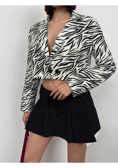 Vuvutasarım Yeni Sezon Desenli Simetrik Katlamalı Yaka Tek Düğme Crop Kadın Blazer Ceket 24s08012 Siyah