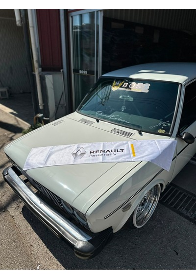 Renault Torpido Havlusu 150x30 Cm 1