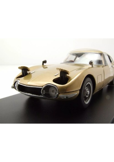 1:24 Whitebox 1967 Toyota 2000 Gt