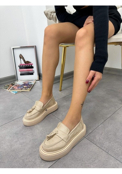 Erva'nın Butiği Bej Süet Line Püskül Detay Kadın Loafer-4887