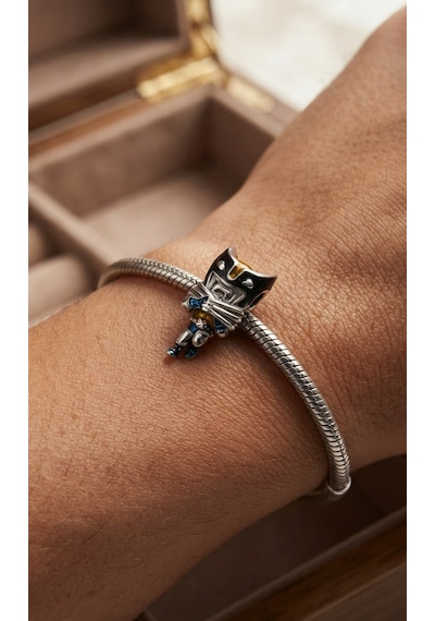 Kadın Wolverine Karakteri Model Gümüş Charm Gümüş