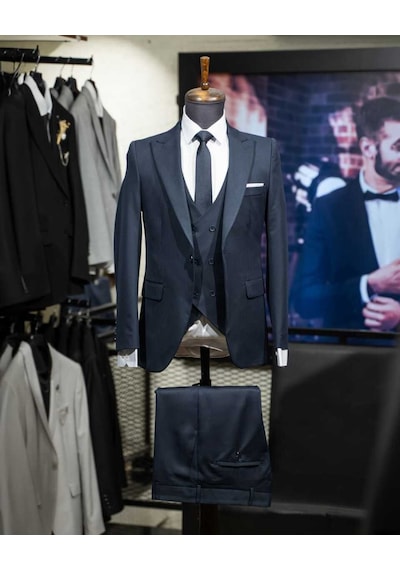 Beystil Sivri Yaka Lacivert Takım Elbise Nikol04 - Slim Fit Lacivert