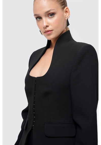 Thalure Kadın Siyah Dik Yakalı Fit Blazer