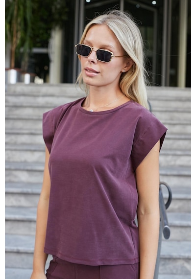 Jument Kadın Modal İpeksi Likralı Kumaş Geniş Sıfır Yaka Düşük Omuzlu T-shirt Bluz-bordo Bordo Jument Kadın Modal İpeksi Likralı Kumaş Geniş Sıfır Yaka Düşük Omuzlu T-shirt Bluz-bordo Bordo