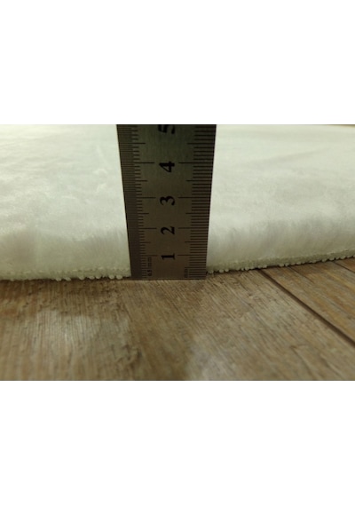 Balat Halı Dekoratif Beyaz Peluş Yumuşak Yuvarlak - Oval Halı Karışık, Çok Renkli