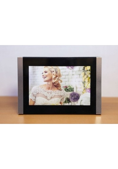 15×20 Metal Kenarlı Cam Çerçeve