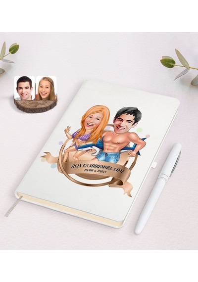 Kişiye Özel Yılın En Mükemmel Çifti Karikatürlü Beyaz Defter ve K N11.1275 Beyaz