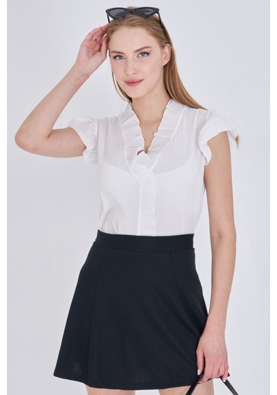 Armonika Kadın Beyaz Yakası Ve Kolları Fırfırlı Bluz Arm-25y001063