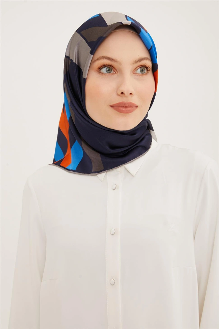 Armine Sura Nostalji Eşarp 23ya8923 54 Füme