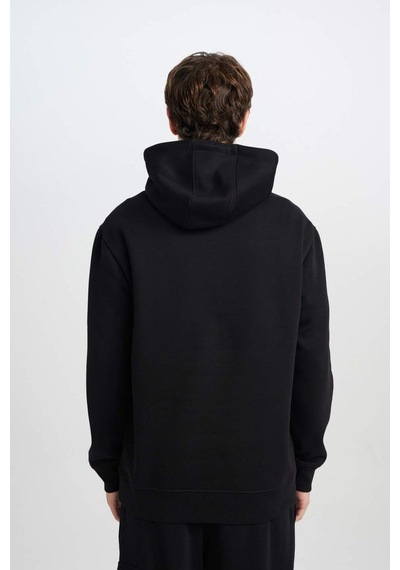 DeFacto Regular Fit Kapüşonlu Kanguru Cepli İçi Yumuşak Tüylü Basic Düz Sweatshirt X8283AZ25SPBK81