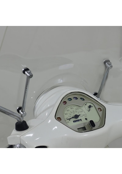 Gp Kompozit Vespa Gts 300 / 150 Universal Uyumlu Ön Cam Füme 69 Cm