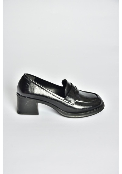 Fox Shoes T820145360 Siyah Rustik Kalın Topuklu Kadın Ayakkabı Siyah