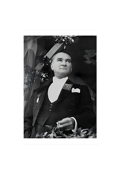 Mustafa Kemal Atatürk Modern Ahşap Tablo, 35cm X 50cm