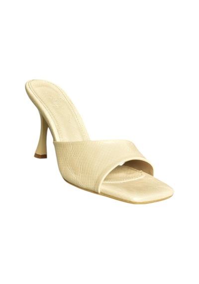 Fox Shoes U590149607 Bej Yılan Baskı İnce Topuklu Kadın Terlik Bej