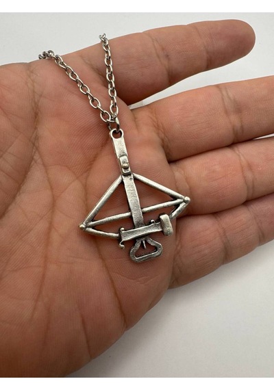 Antik Crossbow Tatar Yayı Figürlü Unisex Kolye Güçlü, Anlamlı Ve Tarihi Tasarım Çok renkli
