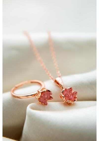 Kadın Rose Altın Kaplama Pembe Taşlı Lotus Çiçeği Kolye Yüzük  Set Rose Gold
