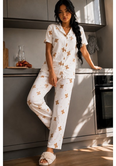 Norcia Sports Kadın Zarif Yaka Dokulu Ferah Kırık Beyaz Pijama Takımı Çok Renkli - 929322863 Çok Renkli - 929322863 Çok Renkli