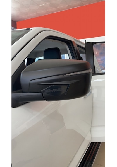 Ducki Dmax 2020 Ve Sonrası Sinyalli Ayna Kapağı Kaplaması