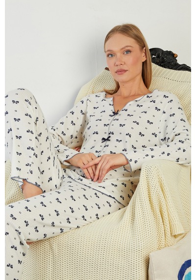 Fullamoda Fiyonk Desenli V Yaka Pijama Takımı Lacivert