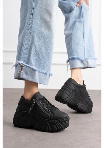 Shoetek Bozhena Kadın Sneakers Bağcıklı Dolgu Tabanlı Spor Ayakkabı Siyah Deri Siyah