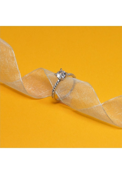 Brezza Lusso Jewelry Gümüş Yarımtur Tektaş Zirkon Taşlı Bayan Yüzük