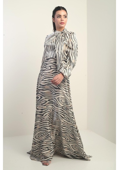 By Saygı Kadın Fular Detaylı Astarlı Zebra Desenli Saten Uzun Elbise-41147 Bej