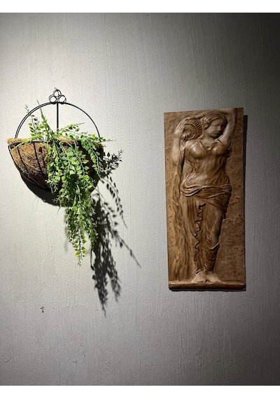 Store Roma Nın Sessiz Kızı Ahşap Oyma Tablo