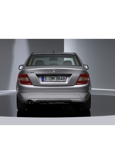 Mercedes C Serisi W204 2007-2011 Arka Tampon Çeki Kapağı